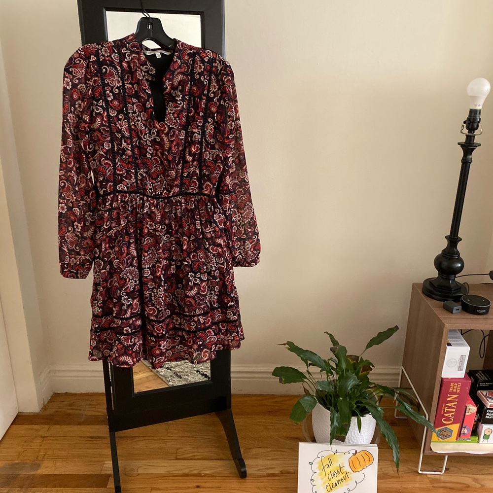 Beautiful cupcakes and cashmere fall dress